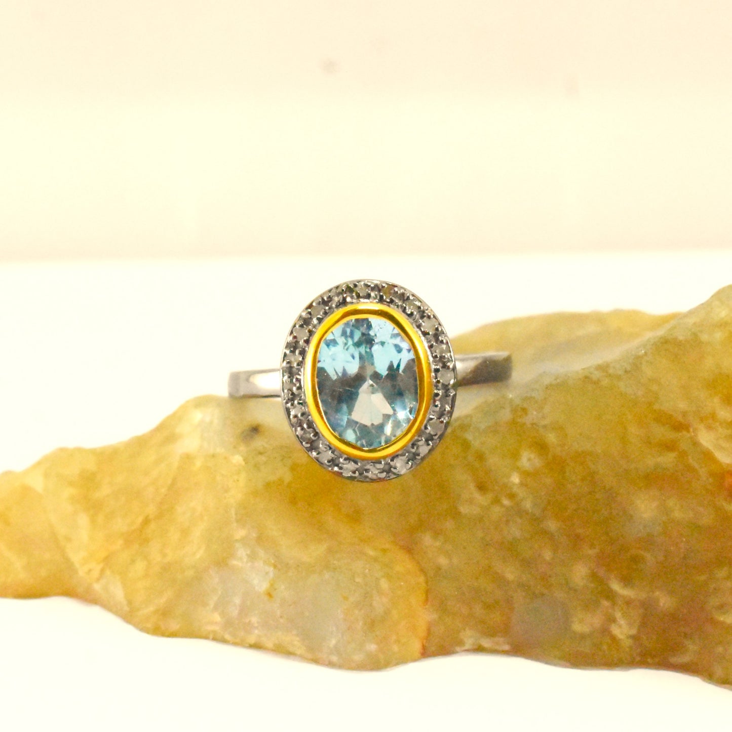 Elegant Beautiful Ring With Blue Topaz And Pave Diamond In 925 Sterling Silver