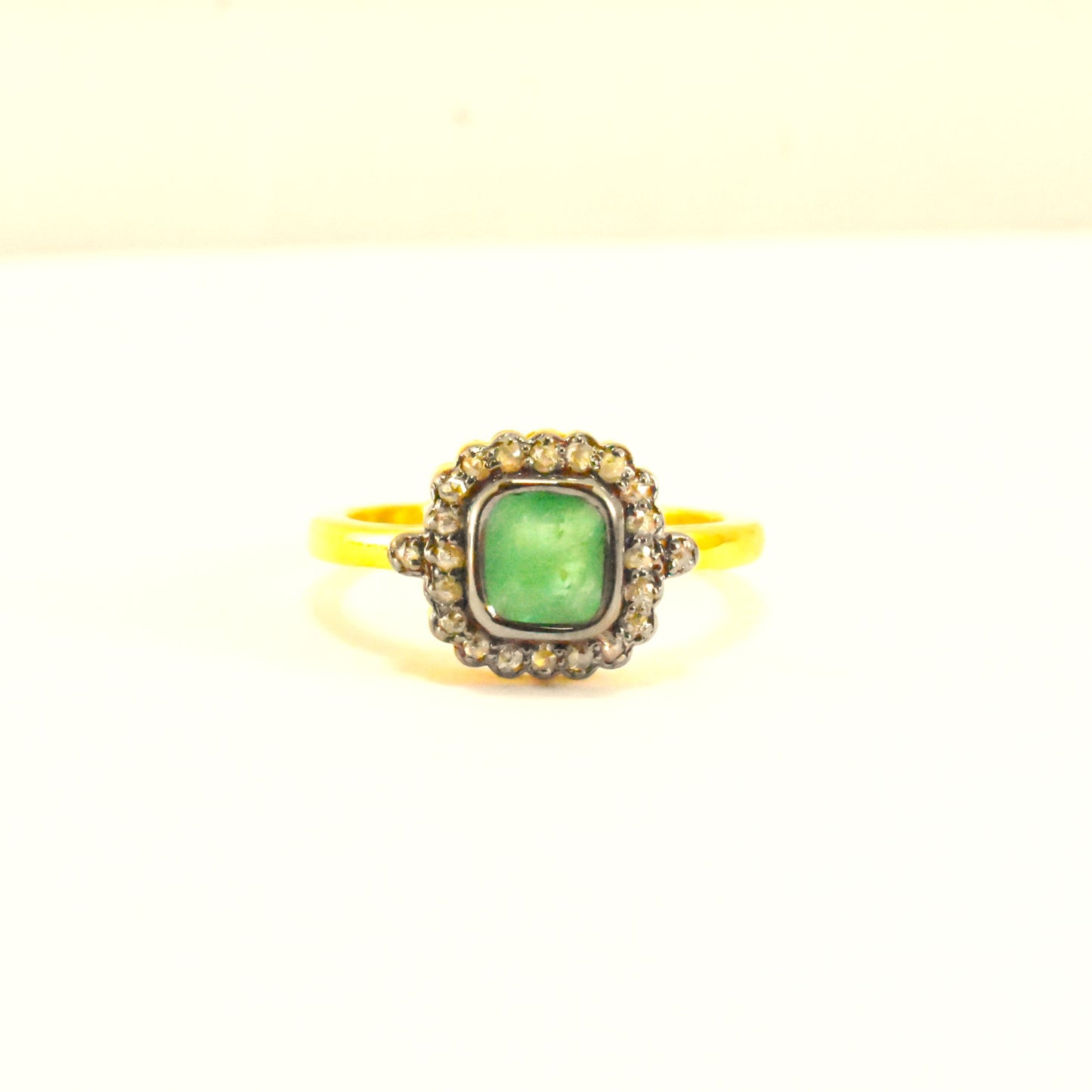 Royal Traditional Design Ring With Emerald And Pave Diamond In 925 Sterling Silver