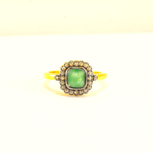 Royal Traditional Design Ring With Emerald And Pave Diamond In 925 Sterling Silver
