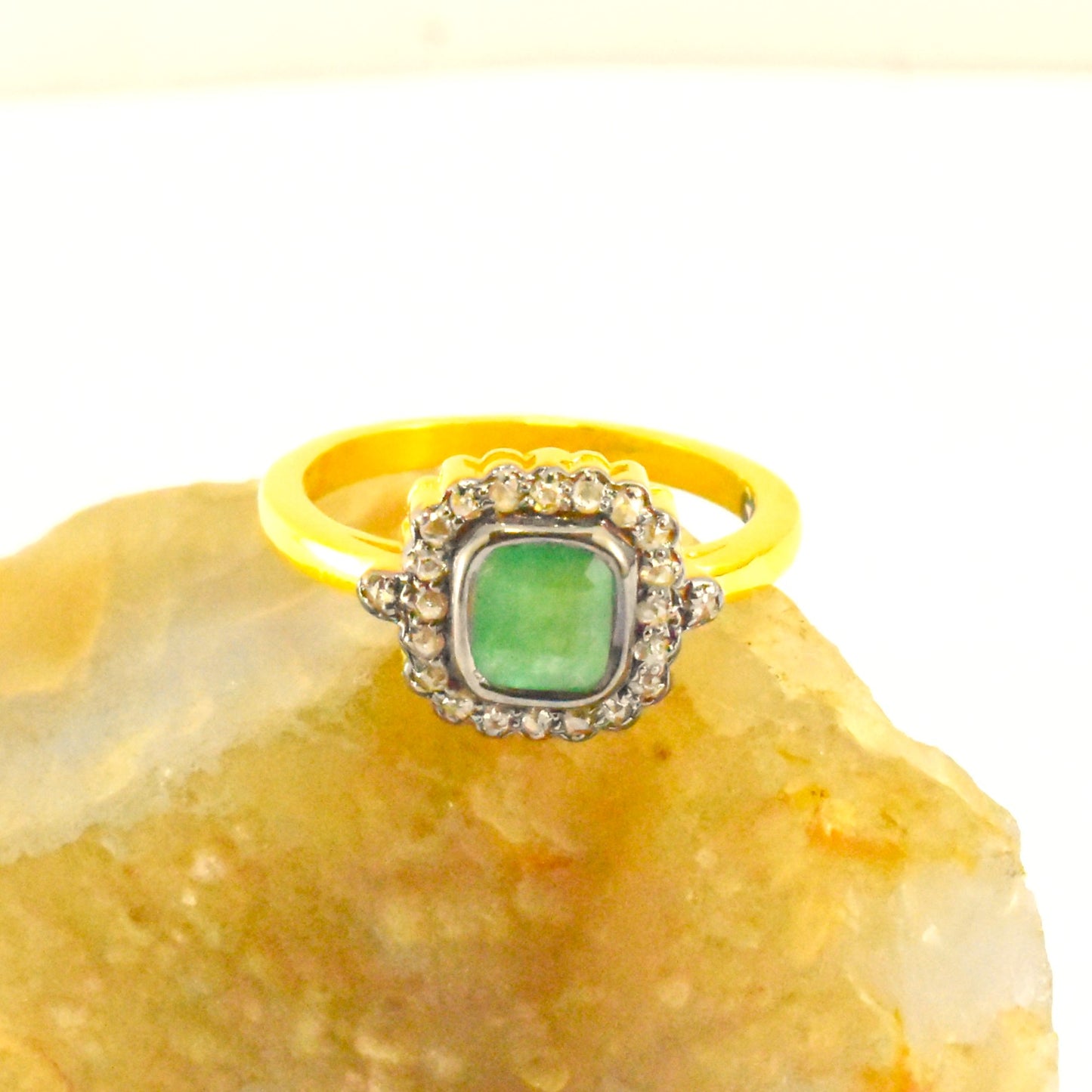 Royal Traditional Design Ring With Emerald And Pave Diamond In 925 Sterling Silver