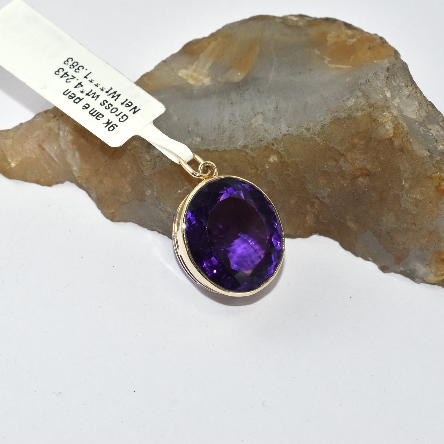 Simple Big Amethyst 9K Yellow Gold Pendant