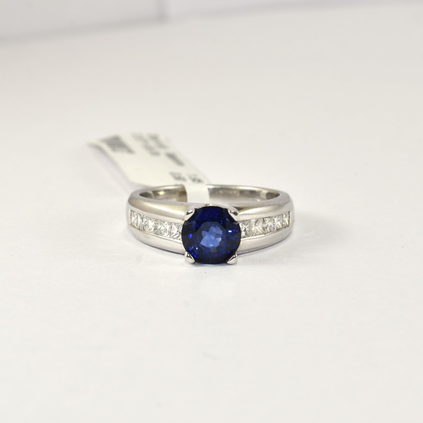Top Qualty Blue Sapphire And Princess Cut Diamond In 925 Sterling Silver Ring