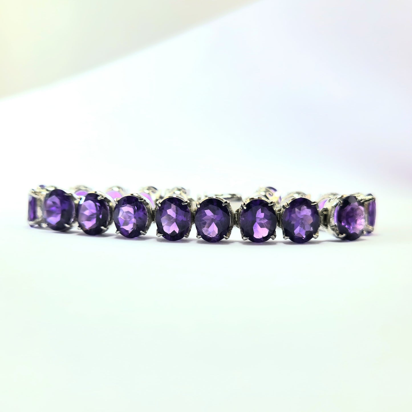 Magical Purple Big Bracelet with Amethyst in Silver
