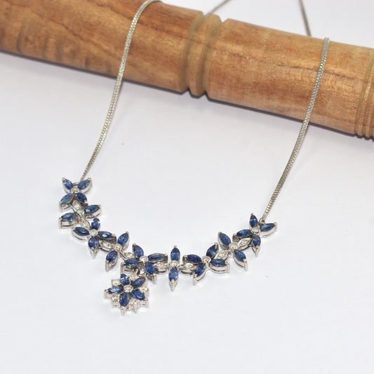 Charming Floral Design 18K White Gold Sapphire And Diamond Necklace